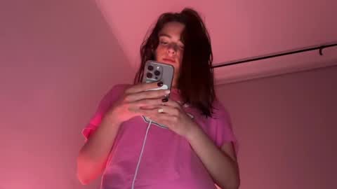 katesee online show from June 6, 2026, 9:41 pm