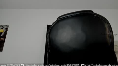 Snapshot of katestone_again chatting on March 7, 2025, 8:11 pm love meeee online show from March 7, 2025, 8:11 pm