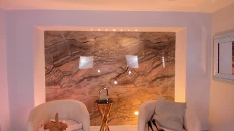 Snapshot of katesunder chatting on February 6, 2025, 5:09 pm K A T E online show from February 6, 2025, 5:09 pm