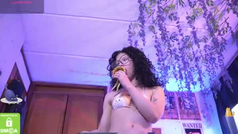 Katerine online show from June 7, 2026, 10:35 pm