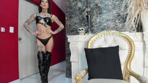 Snapshot of katherinblake chatting on December 20, 2024, 1:47 am Katherin online show from December 20, 2024, 1:47 am