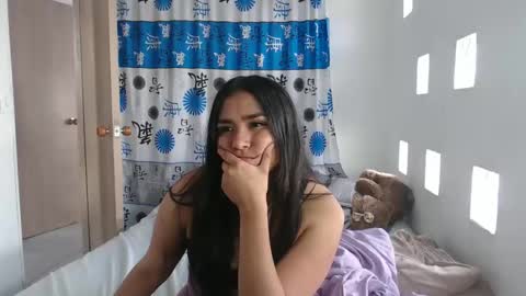 Snapshot of kathiie_ chatting on January 29, 2025, 6:50 pm K A T H I E online show from January 29, 2025, 6:50 pm