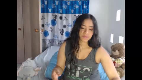 Snapshot of kathiie_ chatting on February 22, 2025, 1:24 pm K A T H I E online show from February 22, 2025, 1:24 pm