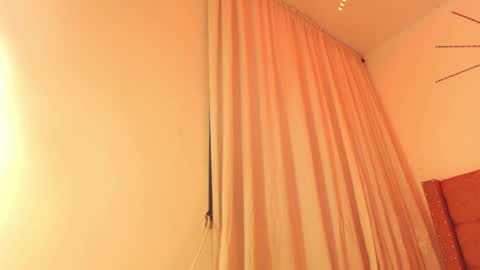 Snapshot of kathleen_brown chatting on October 1, 2025, 8:26 pm Katherine online show from October 1, 2025, 8:26 pm