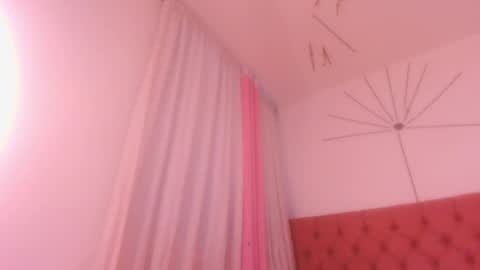 Katherine  online show from April 9, 2026, 9:20 pm