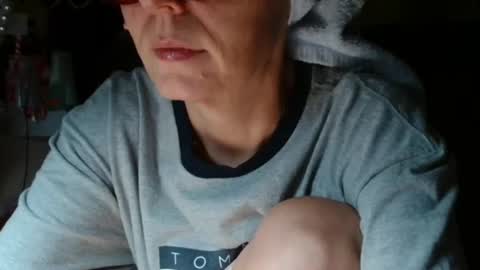 Snapshot of kathleenedwards chatting on July 25, 2026, 2:31 am Kathleen online show from July 25, 2026, 2:31 am
