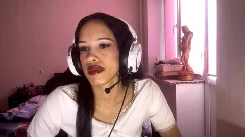 Lina online show from February 23, 2026, 7:28 am