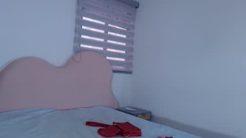 kathy19_1 online show from March 12, 2026, 7:31 pm