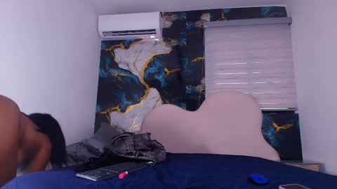 kathy19_1 online show from May 8, 2026, 7:19 pm