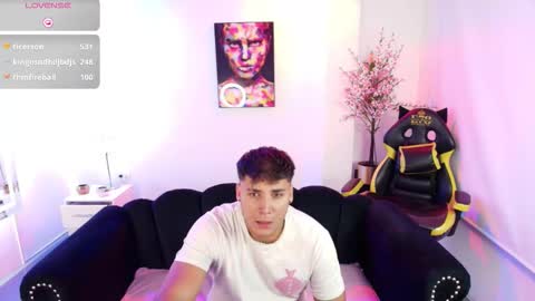 Kathia Thiago  online show from March 3, 2026, 12:39 am