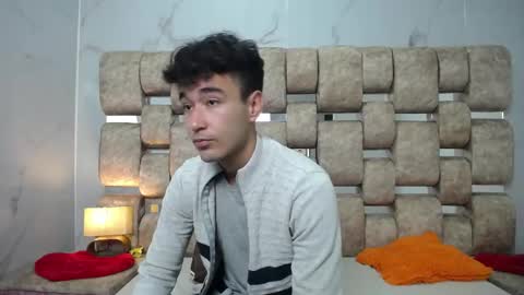 Kaht y Aiden online show from April 17, 2026, 12:30 pm