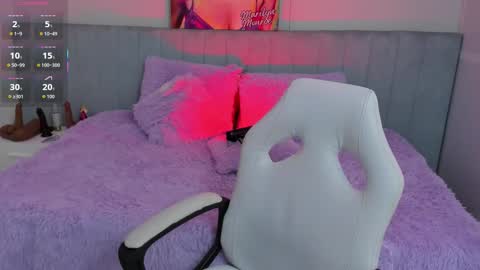 Snapshot of katia_bigboobs11 chatting on November 4, 2025, 10:25 am Katia online show from November 4, 2025, 10:25 am