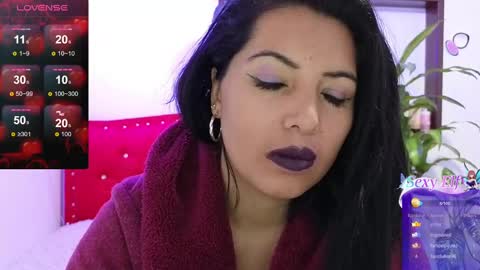 Katia collins online show from February 2, 2025, 1:30 pm