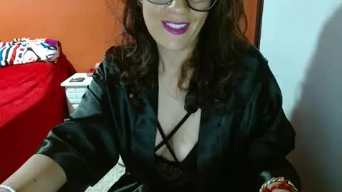 Snapshot of katia_love69 chatting on March 3, 2025, 5:20 am Katia Love69 online show from March 3, 2025, 5:20 am