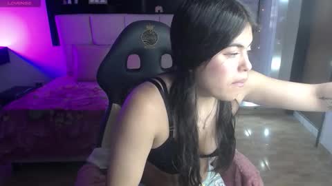 Snapshot of katia_pretty_ chatting on March 5, 2026, 4:19 am katia_pretty_ online show from March 5, 2026, 4:19 am