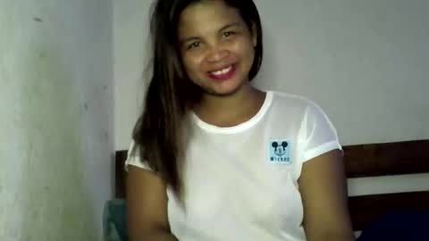 katibeauty00 online show from March 19, 2026, 7:01 am