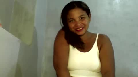 katibeauty00 online show from April 13, 2026, 7:14 am