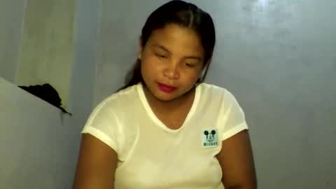 katibeauty00 online show from April 23, 2026, 6:36 am