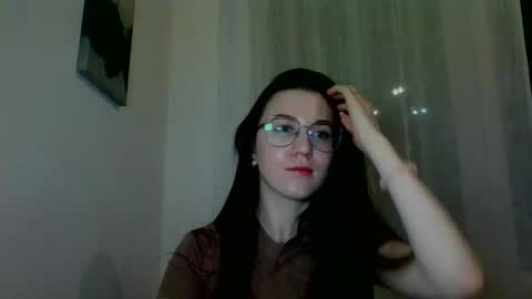 Snapshot of katie_foxi chatting on January 12, 2025, 6:38 pm katie_foxi online show from January 12, 2025, 6:38 pm