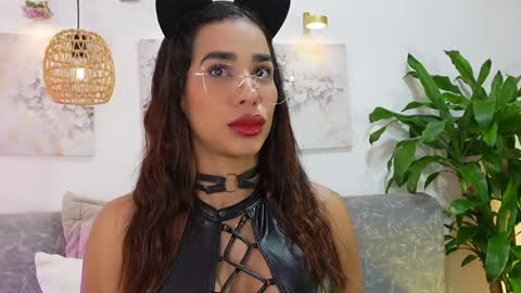 Katie online show from June 2, 2026, 10:50 am