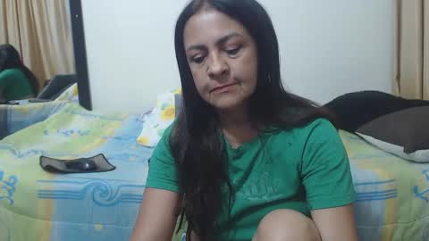 katie online show from December 22, 2024, 2:39 am