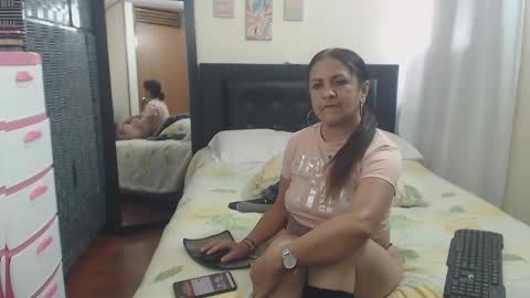 katie online show from February 12, 2025, 7:35 pm