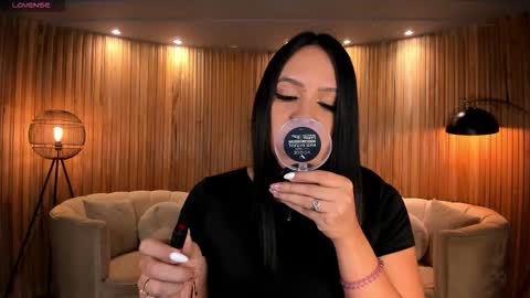 Snapshot of katiestonne chatting on September 23, 2025, 2:47 am Kate Stonne online show from September 23, 2025, 2:47 am