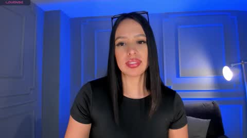 Kate Stonne online show from February 22, 2026, 4:16 pm