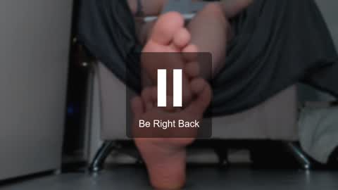 Snapshot of katiewoww chatting on February 7, 2025, 8:01 am Miss Katie online show from February 7, 2025, 8:01 am