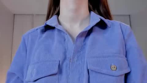 Snapshot of katinatonge chatting on November 17, 2025, 8:42 am Scarlett online show from November 17, 2025, 8:42 am