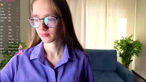 Snapshot of katinatonge chatting on February 25, 2026, 10:14 am Scarlett online show from February 25, 2026, 10:14 am