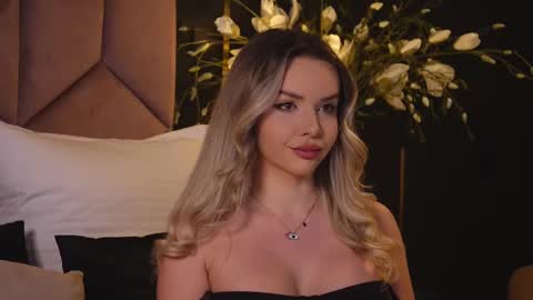 Snapshot of katjolie chatting on February 24, 2025, 7:09 pm KatJolie online show from February 24, 2025, 7:09 pm