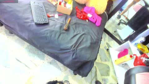 Snapshot of katlucy69 chatting on January 6, 2025, 4:15 am lucyfx69 INSTAGRAM online show from January 6, 2025, 4:15 am