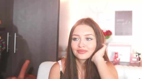 Snapshot of katlyn_martins chatting on June 3, 2026, 6:13 pm K A T L Y N online show from June 3, 2026, 6:13 pm