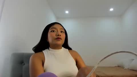 Snapshot of katnees_correa chatting on October 9, 2025, 6:44 am Follow me on instagram and twitter as correaktnees online show from October 9, 2025, 6:44 am