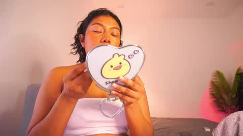 Snapshot of katnees_correa chatting on November 3, 2025, 7:09 am Follow me on instagram and twitter as correaktnees online show from November 3, 2025, 7:09 am