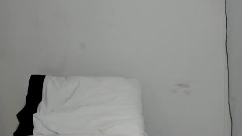 Snapshot of katrhin_66 chatting on February 1, 2025, 1:12 am Kathrin online show from February 1, 2025, 1:12 am