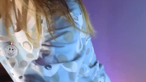 Kate online show from February 18, 2026, 9:11 pm