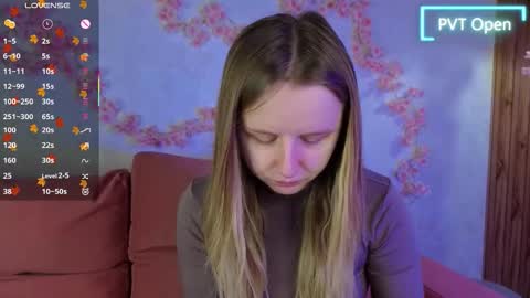 Katrina Bail online show from November 18, 2025, 1:00 am