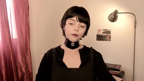 Snapshot of katsurotaro chatting on February 17, 2025, 8:04 pm katsuro online show from February 17, 2025, 8:04 pm