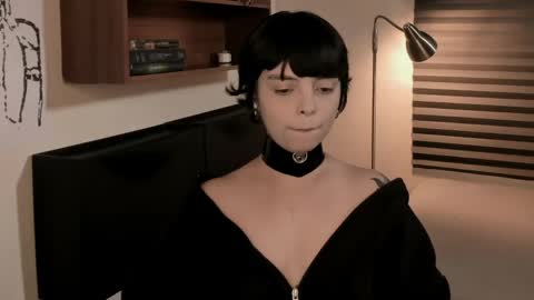 katsuro online show from April 28, 2026, 7:08 pm