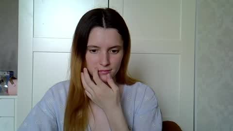 Snapshot of katte_light chatting on June 29, 2026, 4:40 pm katte light online show from June 29, 2026, 4:40 pm