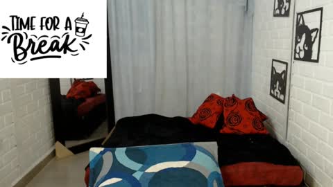 Snapshot of kattia_23 chatting on January 16, 2025, 6:25 am kattia online show from January 16, 2025, 6:25 am