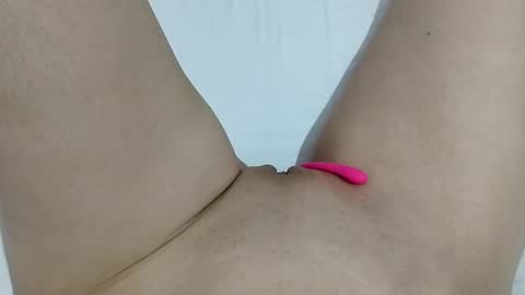 Snapshot of kattrinah_nikitta chatting on October 3, 2025, 9:23 pm nikitta online show from October 3, 2025, 9:23 pm