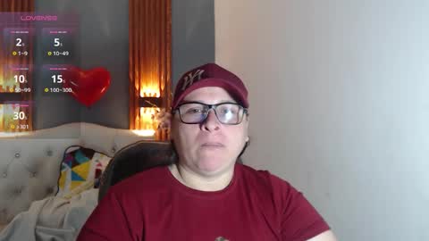 Snapshot of katty_findom_ chatting on February 19, 2026, 12:01 pm katty online show from February 19, 2026, 12:01 pm