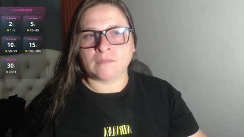 Snapshot of katty_findom_ chatting on April 10, 2026, 12:10 pm katty online show from April 10, 2026, 12:10 pm