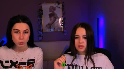 Snapshot of katty_nuar chatting on December 17, 2025, 11:16 am Katty online show from December 17, 2025, 11:16 am