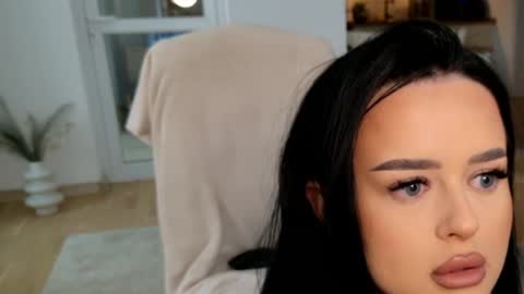 Katty Perry online show from March 6, 2026, 3:30 pm