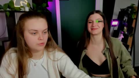 Kat online show from March 20, 2026, 1:38 pm