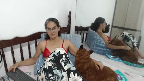 Snapshot of kattydirty144 chatting on January 8, 2025, 12:06 am angel online show from January 8, 2025, 12:06 am